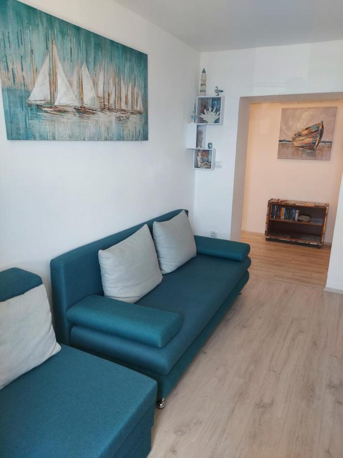 Apartmant Bionda Novi Vinodolski, Cozy And Nice Apartment For 4 People In The City Center Buitenkant foto